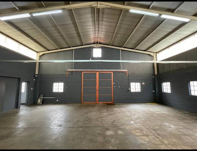 INDUSTRIAL PROPERTY TO RENT IN HENNOPSPARK
